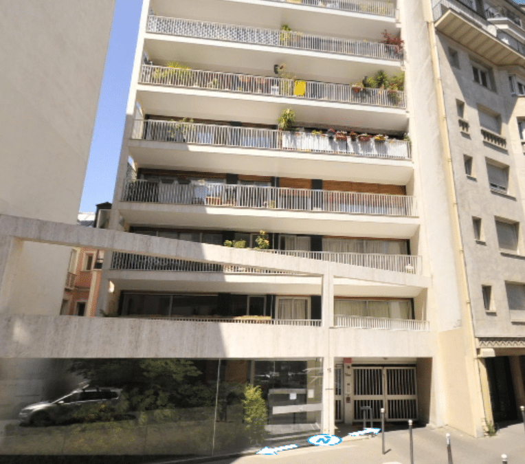 PARIS – Dr Roux – 15ème / À LOUER